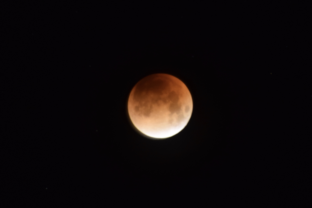 Beginning totality of the Super Blood Moon eclipse