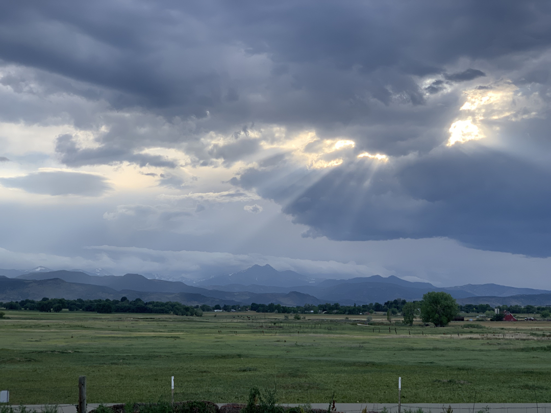 Rays over the Front Range