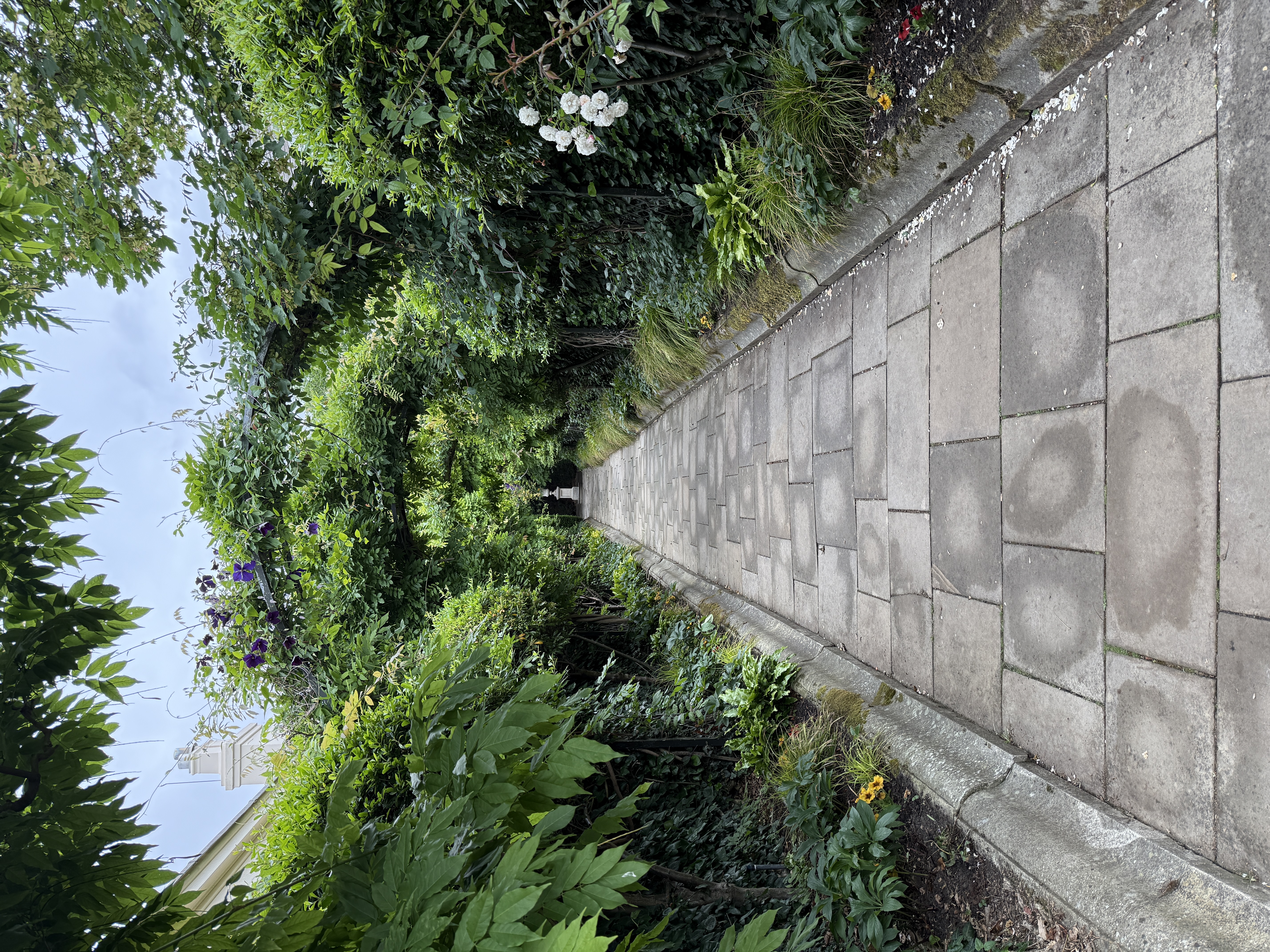 St. John's Lodge Garden entrance in Regent's Park