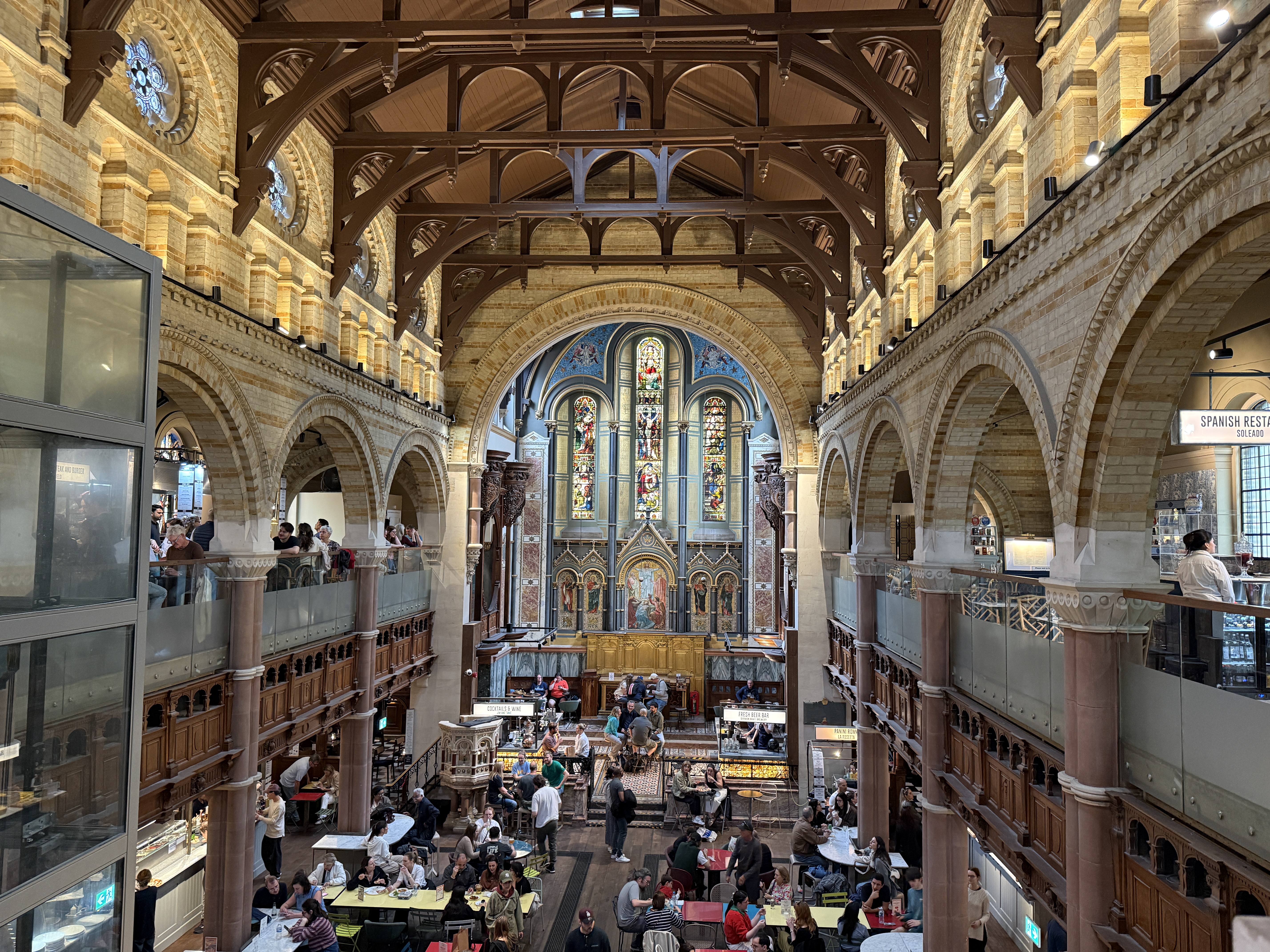 Mercato Mayfair in St. Mark's Church