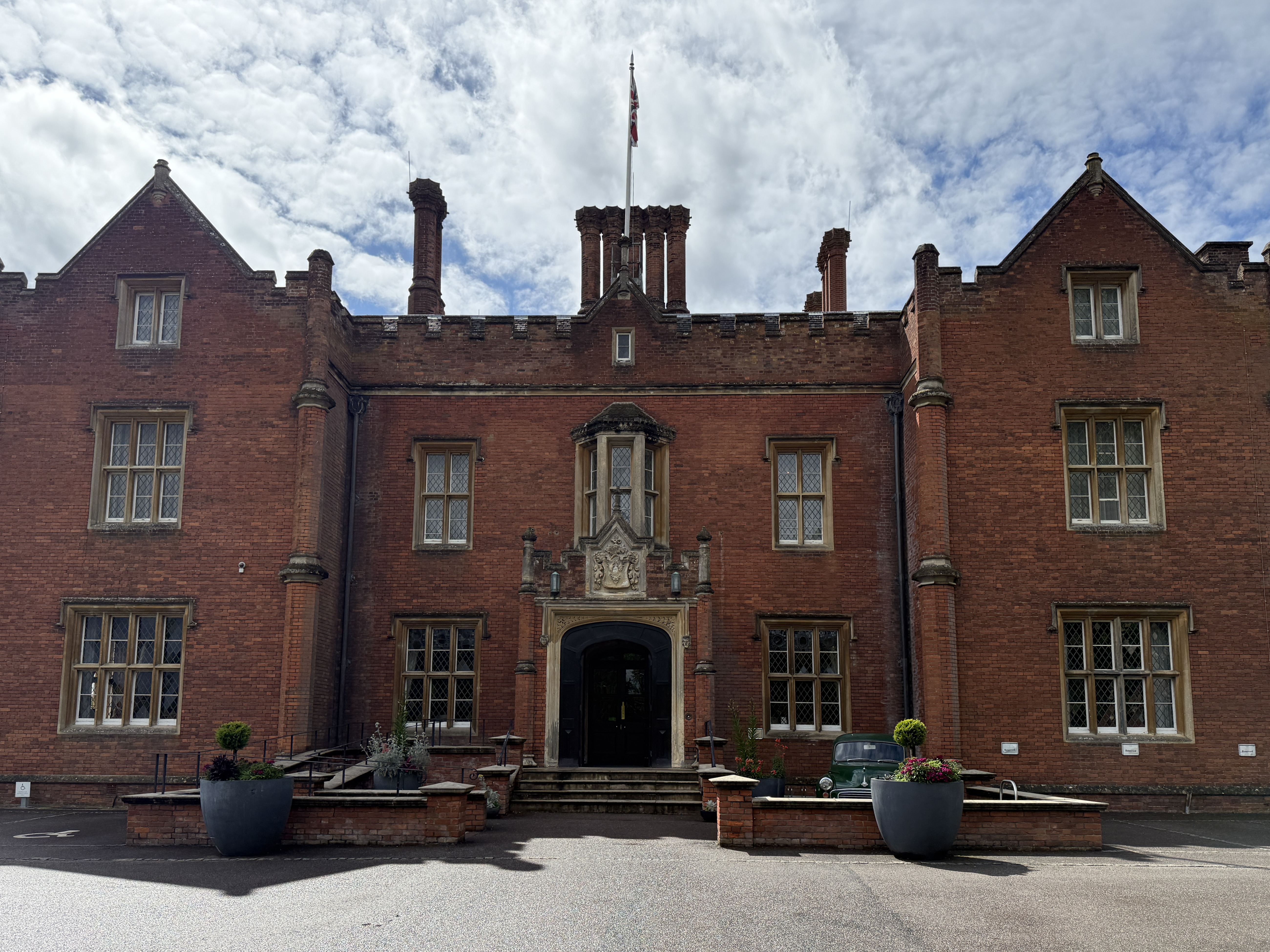Devere Latimer Estate, Latimer