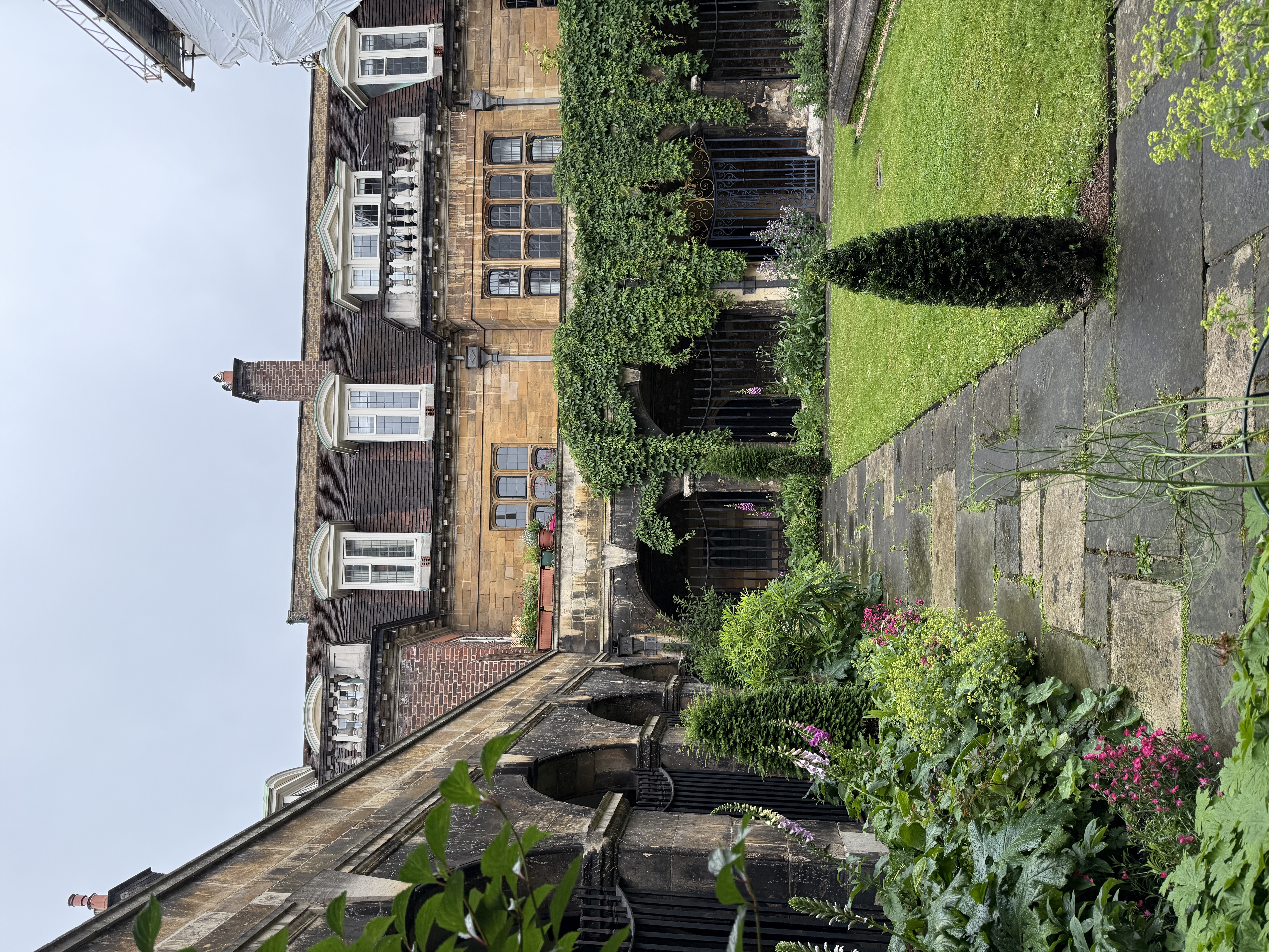 Little Cloister garden