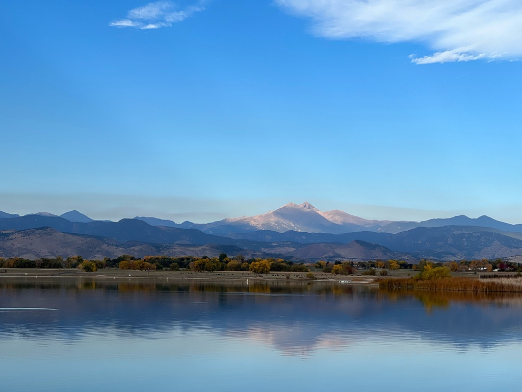 A view to Mount Meeker and Longs Peak