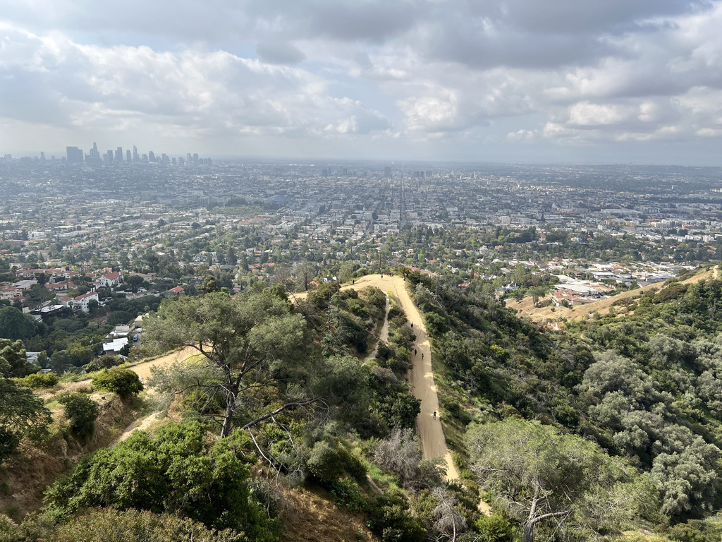 Hiking trails at Griffith Park