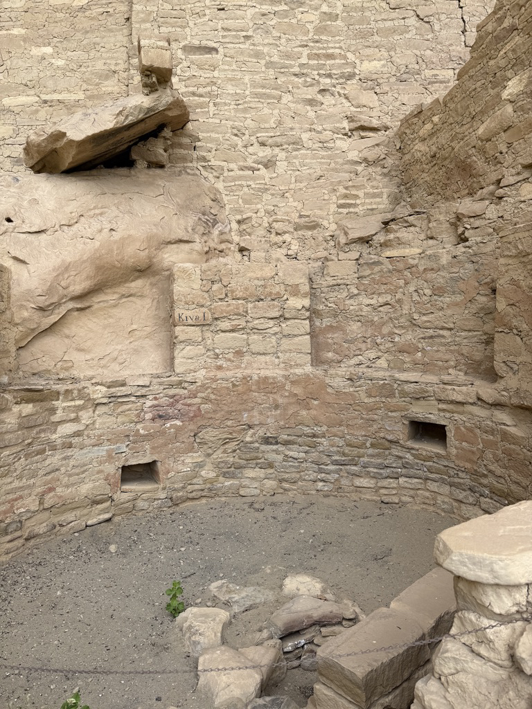 Clff Palace kiva